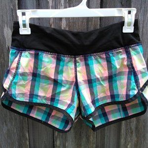 Lululemon Run Speed Shorts 2-way Stretch plaid